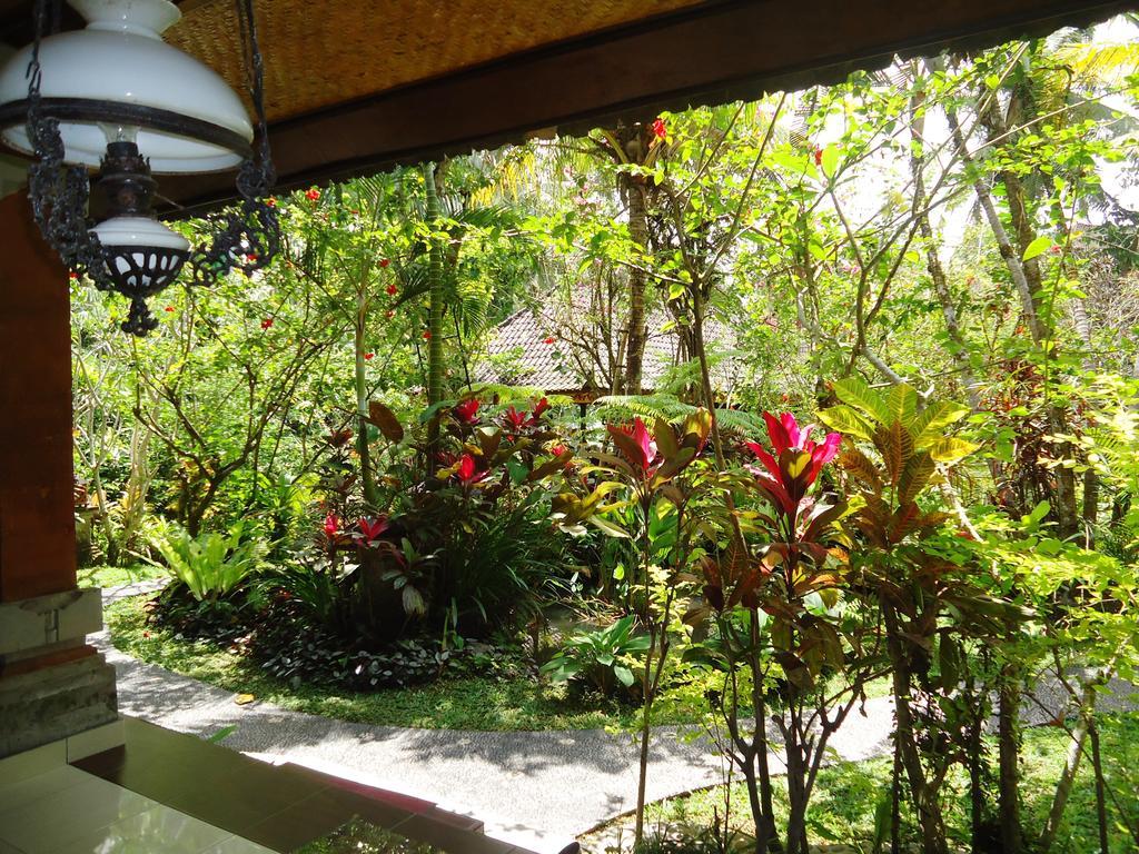 Gusti'S Garden Bungalows Убуд Екстер'єр фото